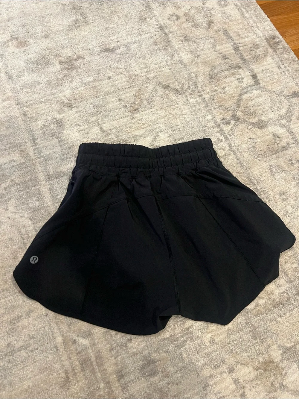 Lululemon short